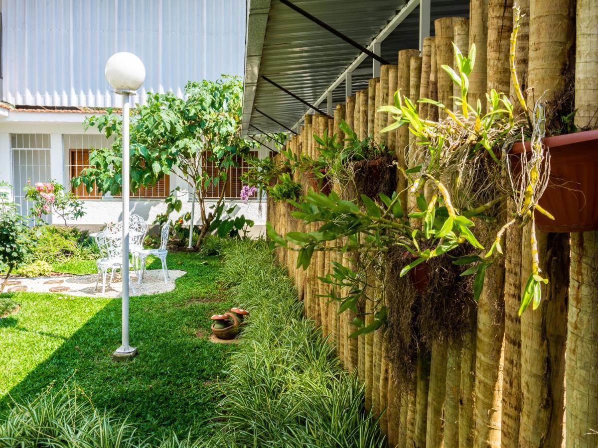 Pousada Oasis เตเรซอโปลิส ภายนอก รูปภาพ